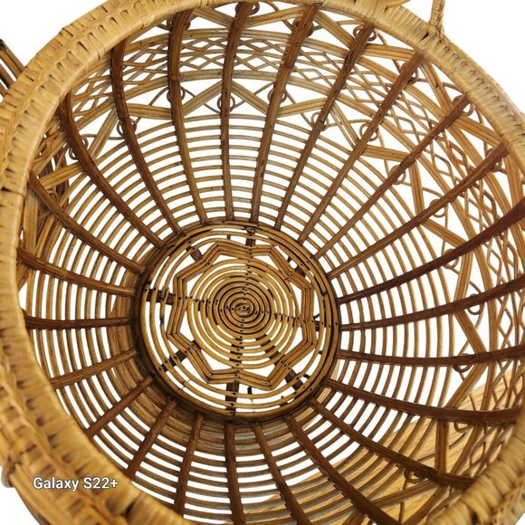 Handwoven Lidded Wicker Basket/Rattan Decorative Storage  - Boho Chic  Handcraft - Picture 7 of 15